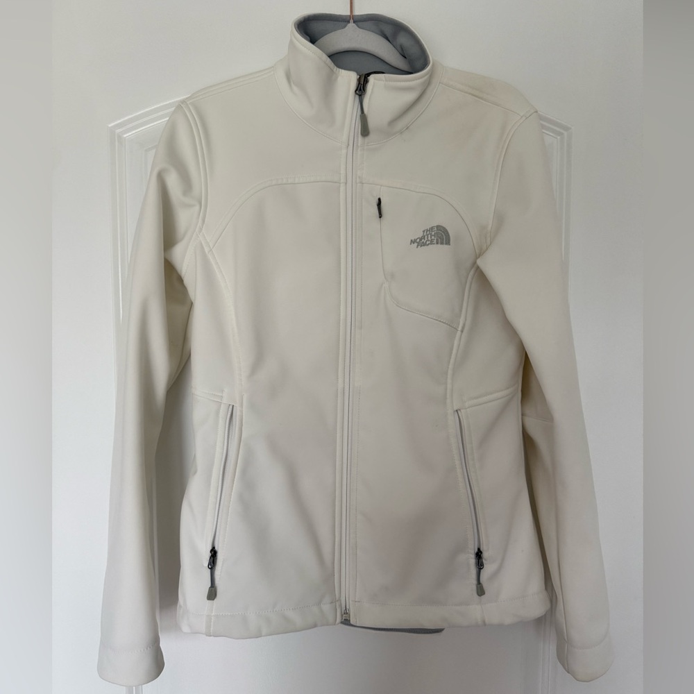 Women's The North Face Windwall waterproof zip up jacket size small